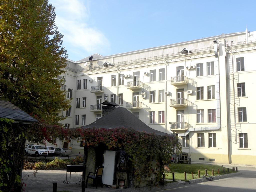 Ganja Hotel Exterior foto